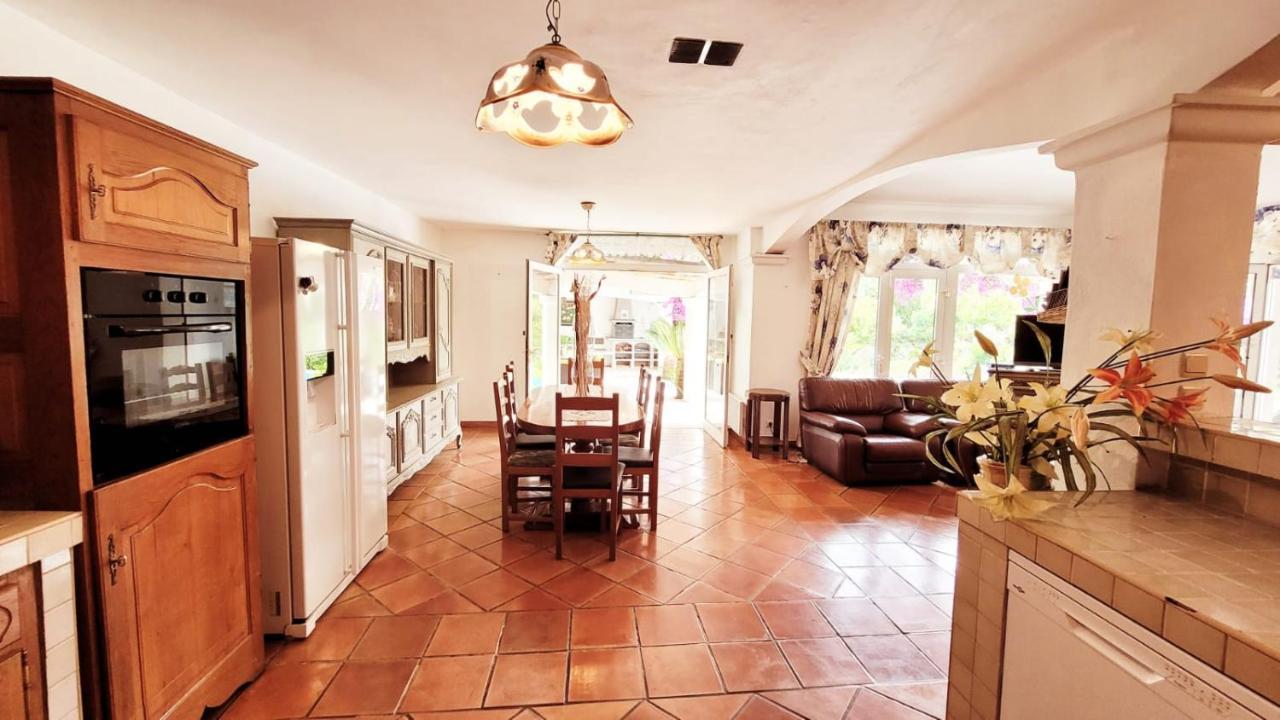 Villa Provencale A Sainte Maxime, Golf De Saint Tropez Kültér fotó